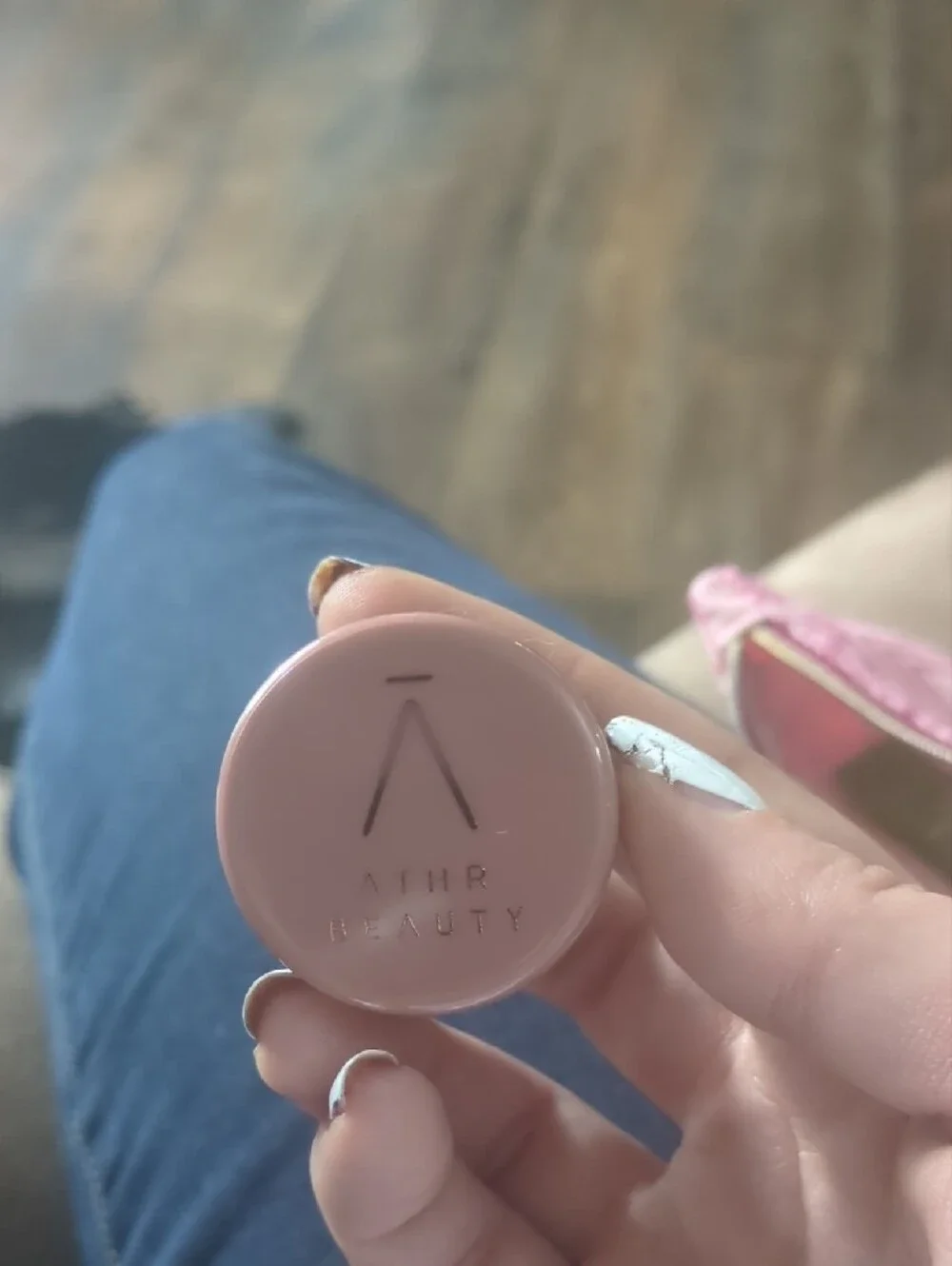 Arthr Beauty Cream Eyeshadow In Serafina